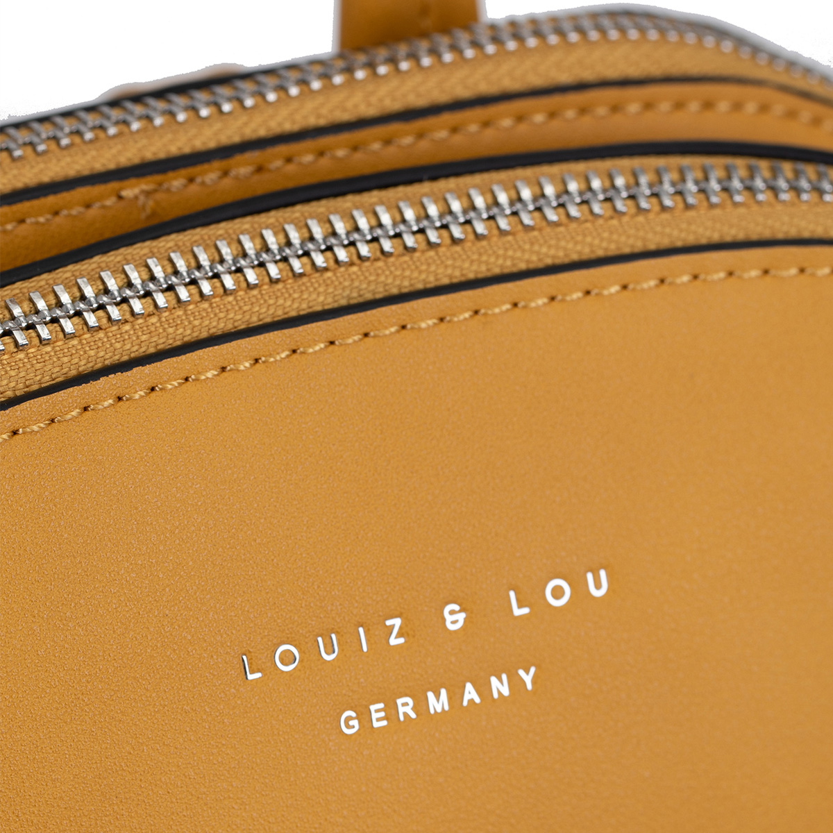 lässiger City-Rucksack von Louiz&Lou aus der Kollektion Lara in senfgelb - 2844-68