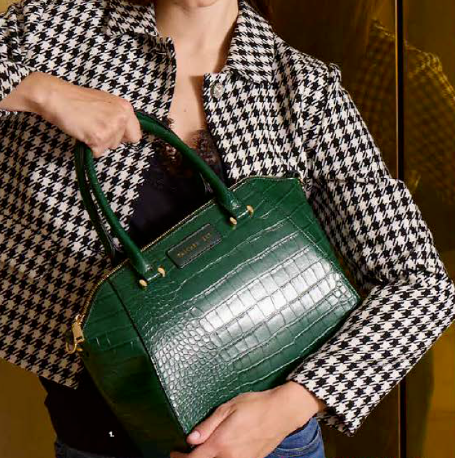 Handtasche Shopper Lara in Bowling Form von Louiz&Lou mit Crocoprägung in gruen - 2843-81C