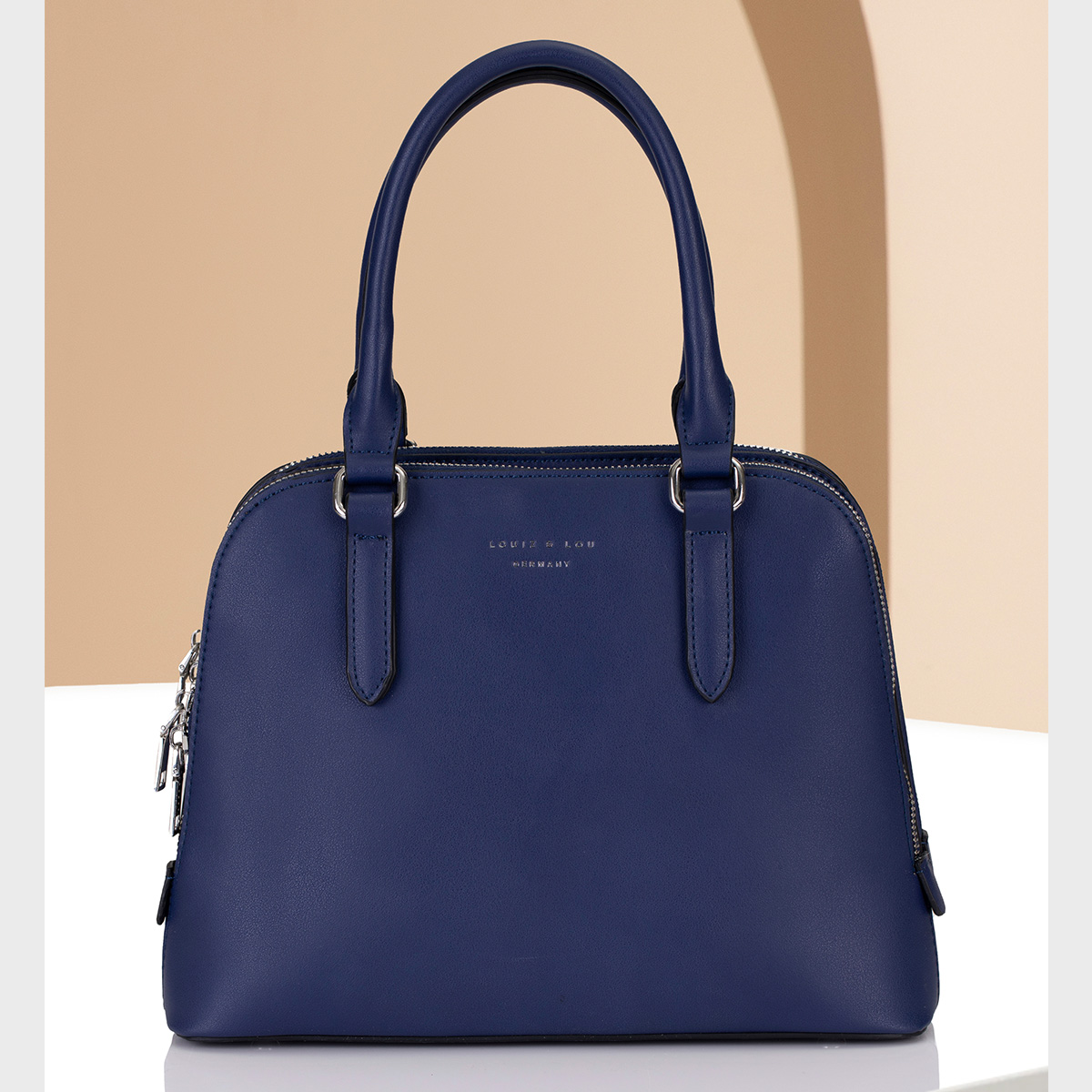 Handtasche Shopper Lara in Trapezform von Louiz&Lou mit 2 RV-Fächern in navy - 2842-65